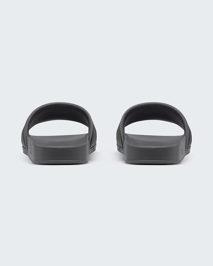 The North Face Men’s Base Camp™ Slides III - Logo Mania Print/Anthracite Grey Style NF0A4T2R