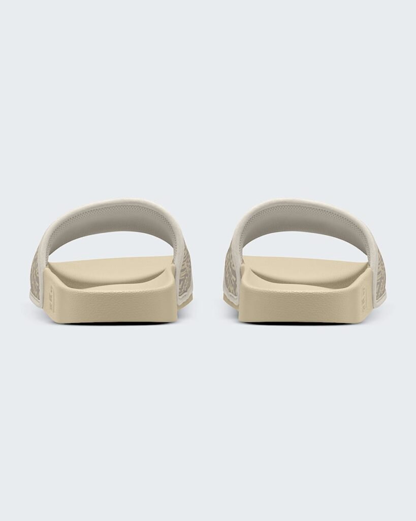 The North Face Men’s Base Camp™ Slides III - Desert Stone/White Dune Style NF0A4T2R