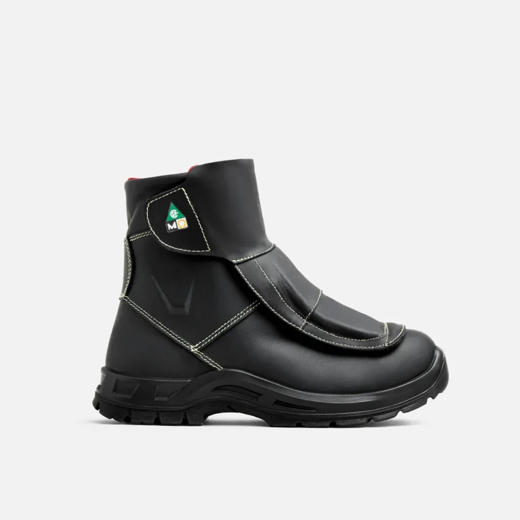 Red Wing UltraGuard Men's 8-inch Metguard CSA Safety Toe Boot 3241